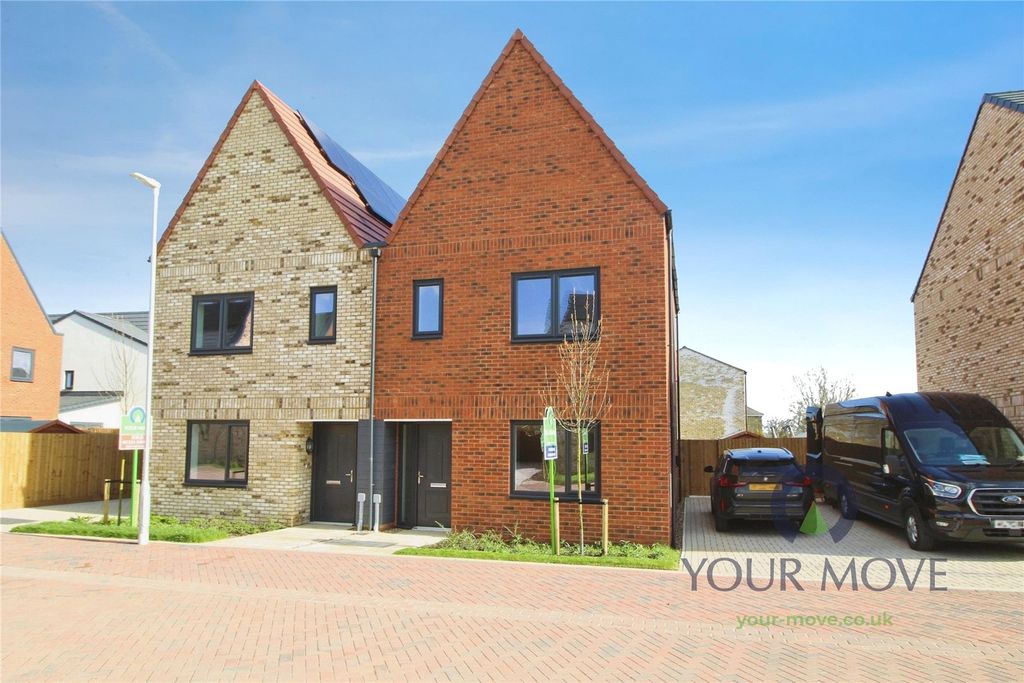 Property photo 2 of 31 Front