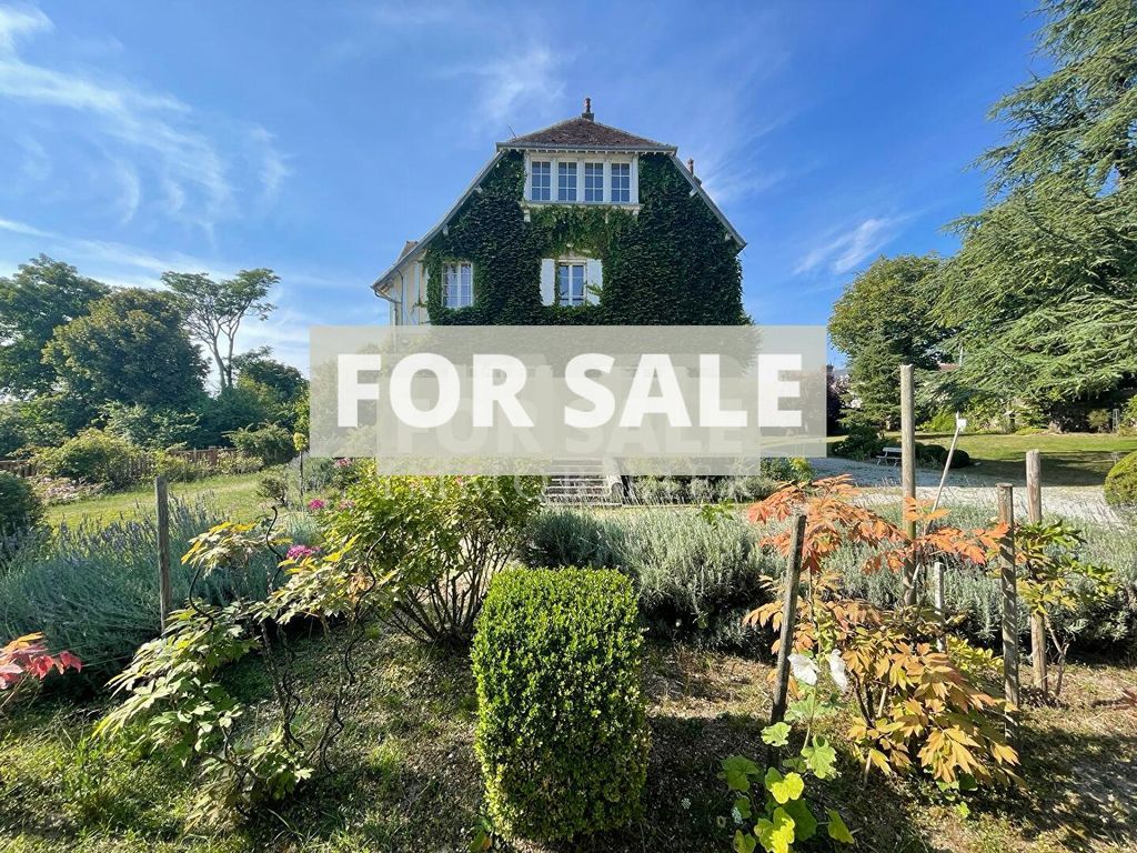 Property photo 2 of 18