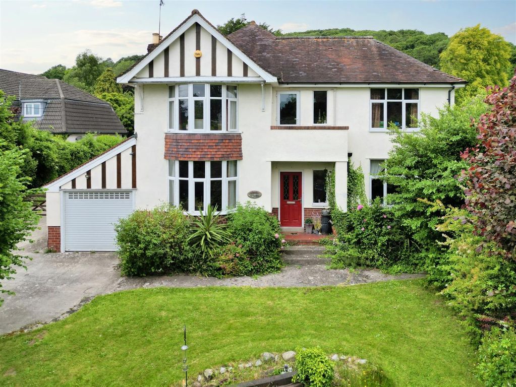 Property photo 3 of 21
