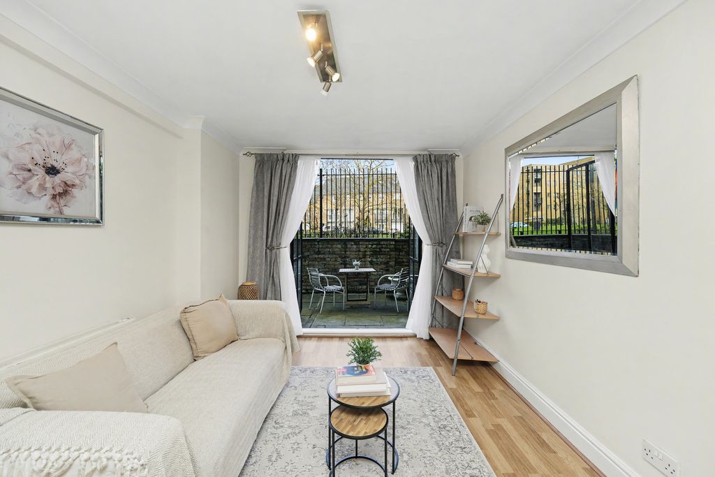 Property photo 2 of 12