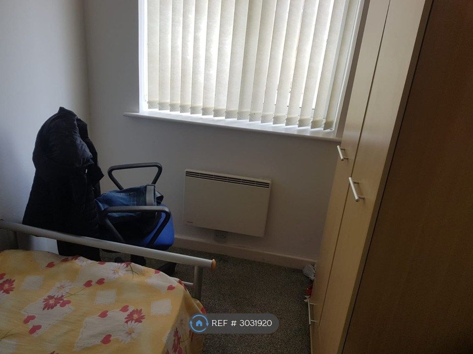 Property photo 2 of 9