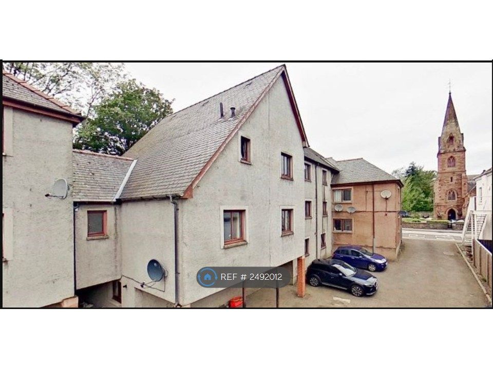 Property photo 2 of 11