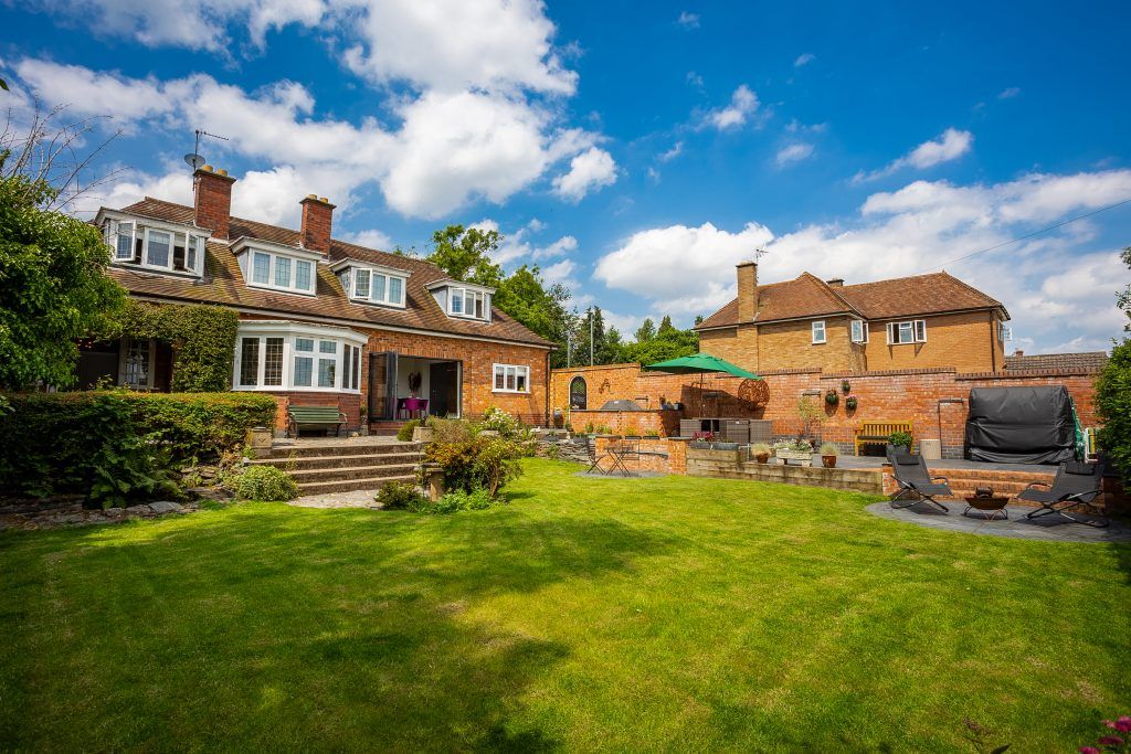 Property photo 2 of 43