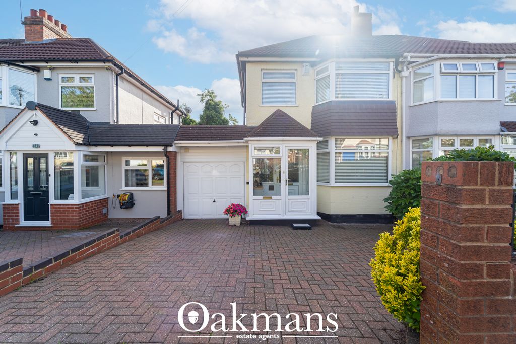 Property photo 1 of 31