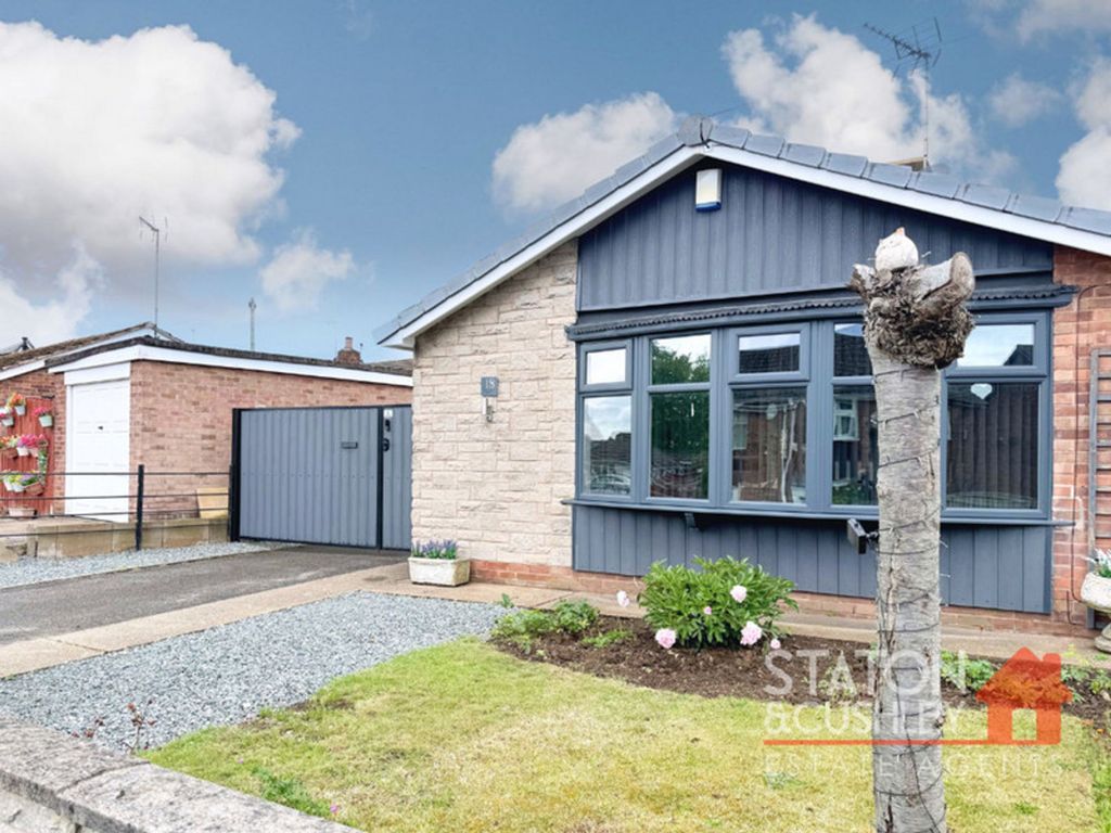 Property photo 2 of 35
