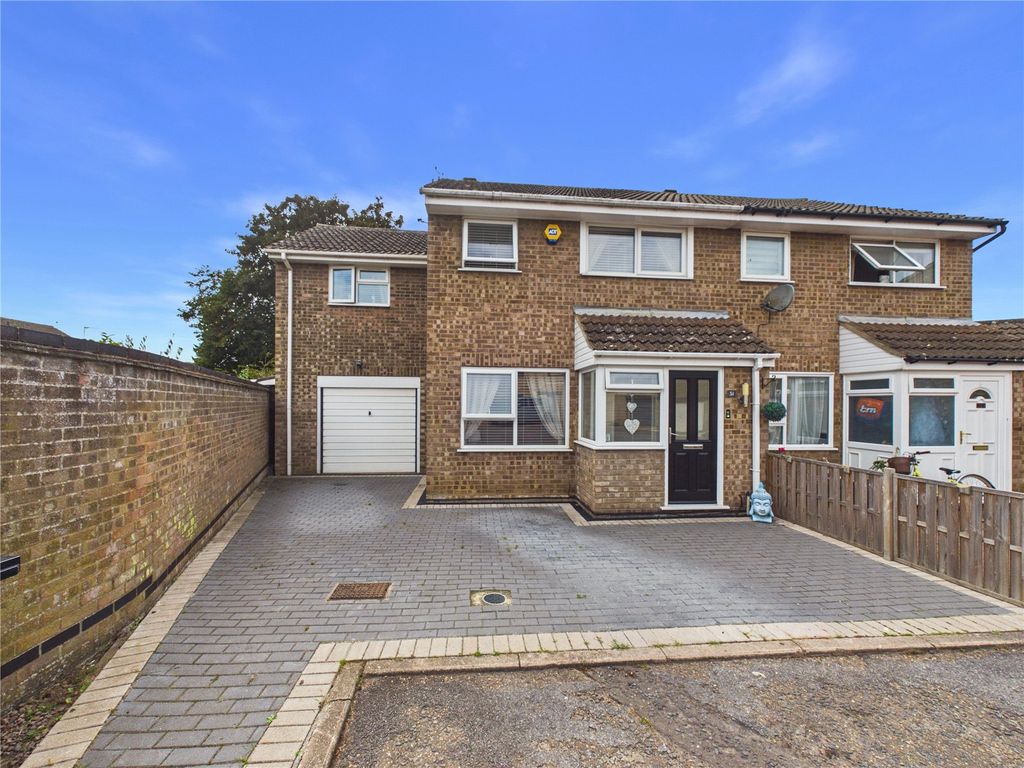Property photo 1 of 18 Picture No. 01