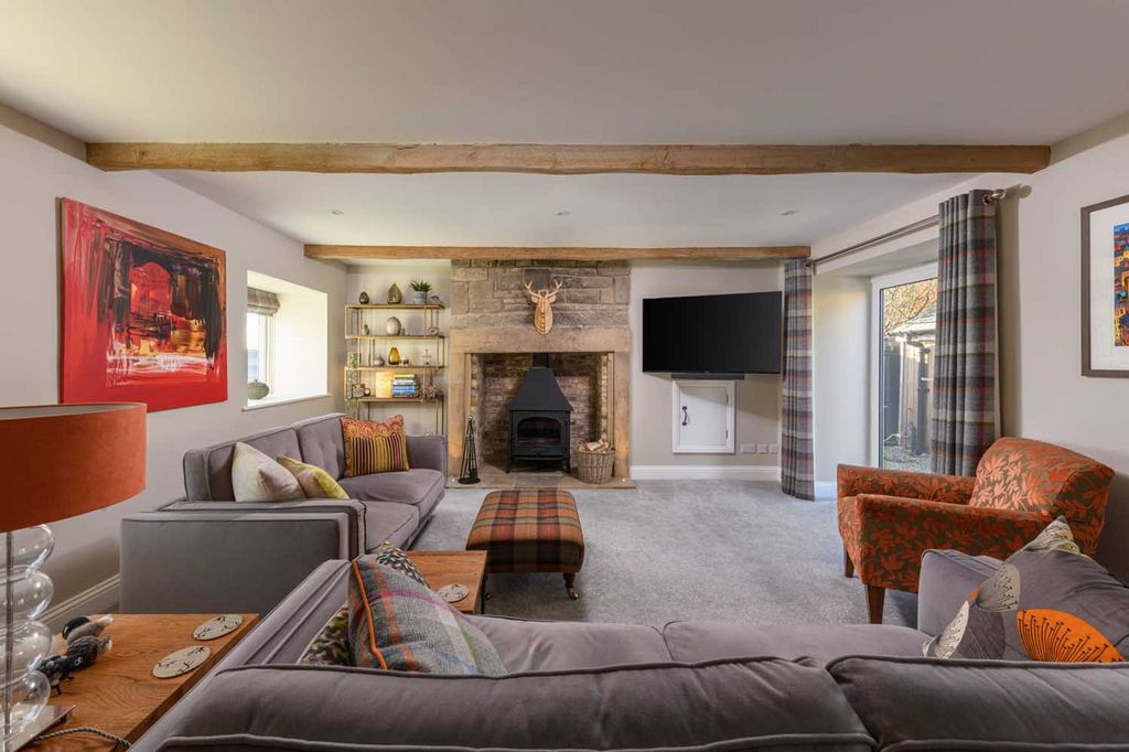 5 bed barn conversion for saleWalwick Cottage, Humshaugh, Hexham, Northumberland NE46 photo 4
