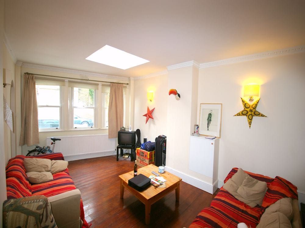 Property photo 2 of 7