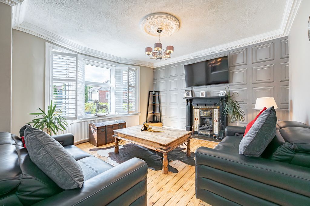 Property photo 2 of 38