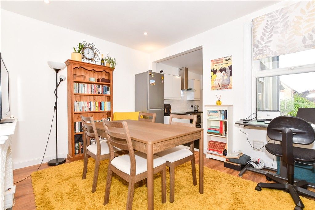 Property photo 3 of 8 Dining Area