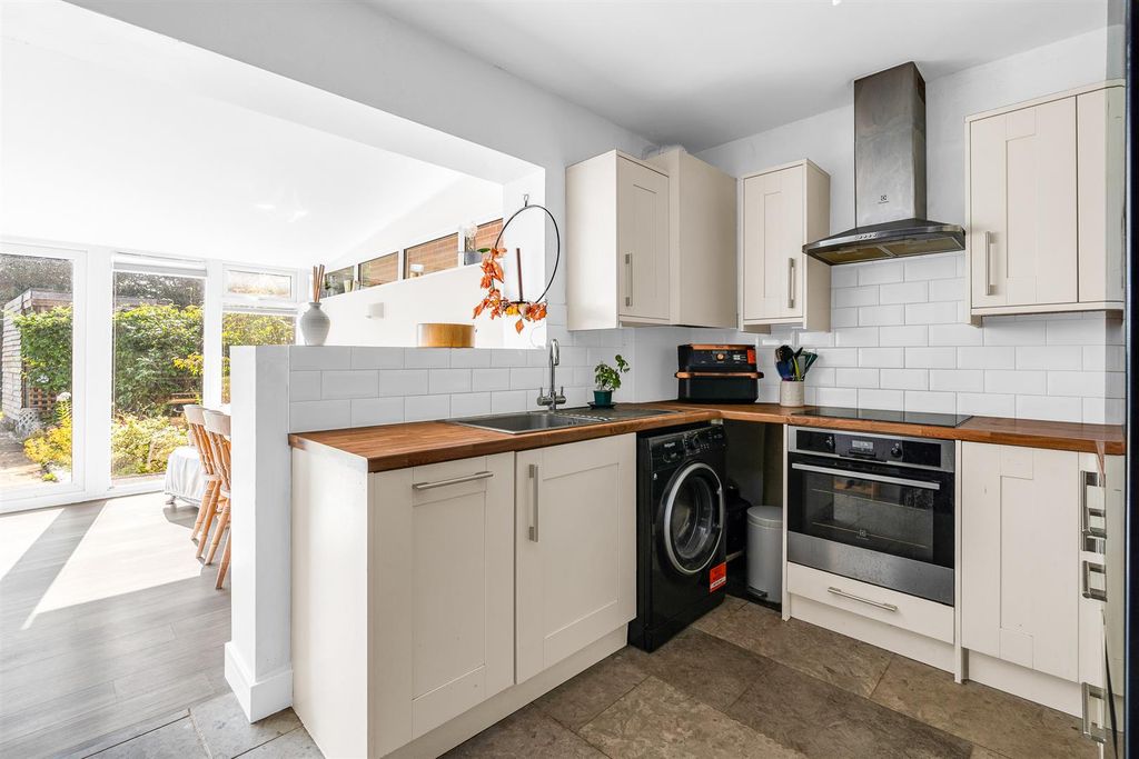 Property photo 2 of 23 Internal-8.Jpg