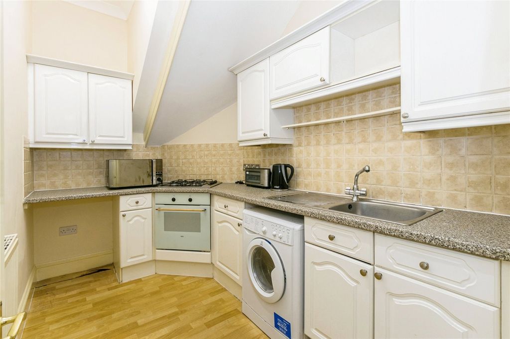 Property photo 3 of 12 Picture No. 08