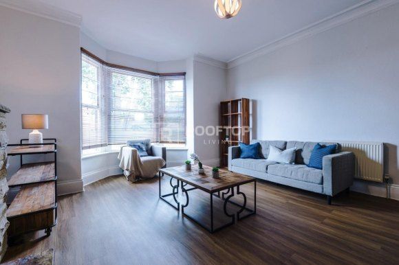 Property photo 2 of 10 9100505.Jpg