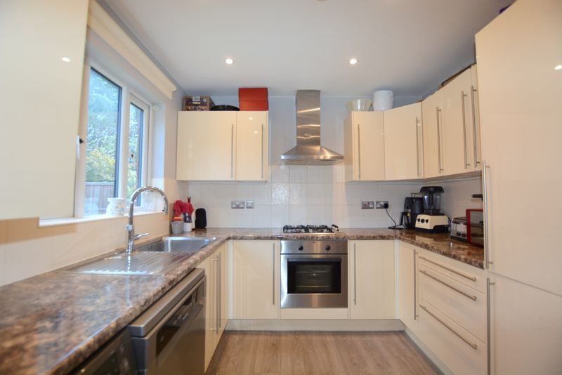 Property photo 2 of 16 Photo 12