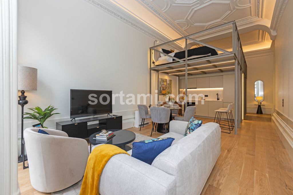 Property photo 1 of 31