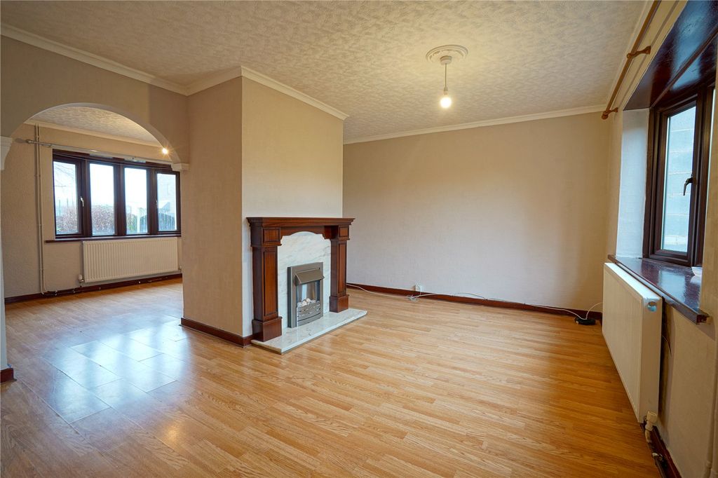 Property photo 2 of 15 Picture No. 07