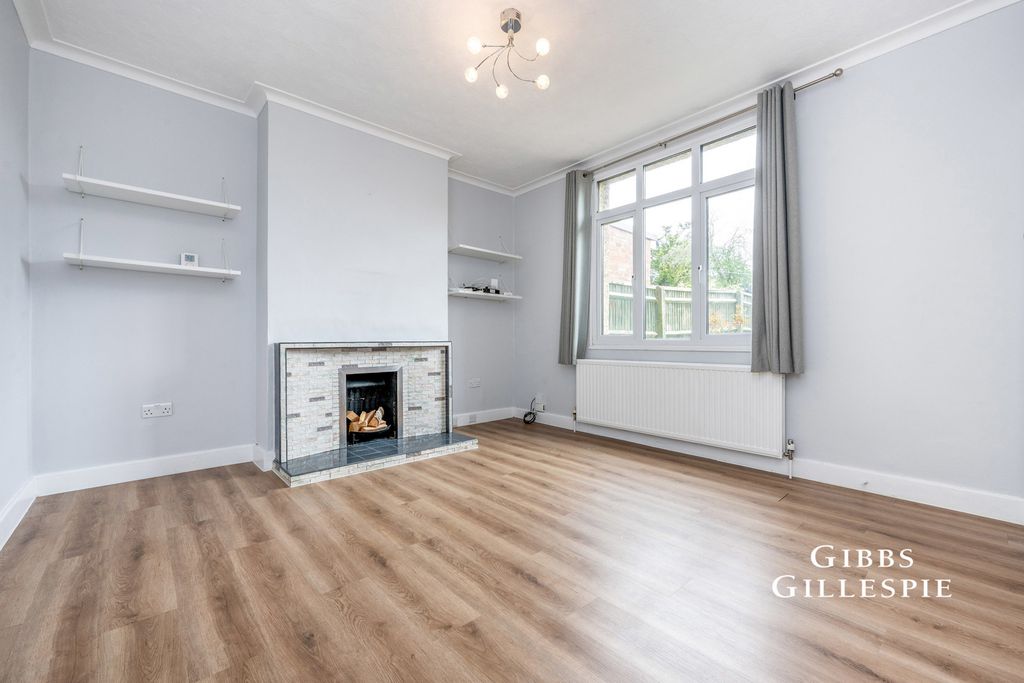 Property photo 2 of 19 Pbox-Img.Jpg