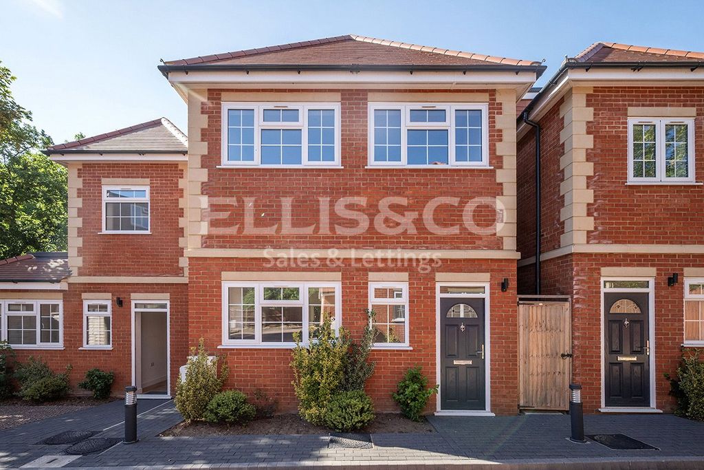 Property photo 1 of 19 Picture No. 03