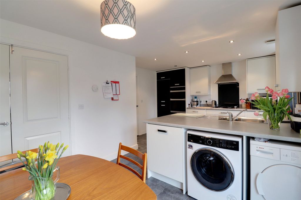 Property photo 2 of 14 2 - Picture No. 02