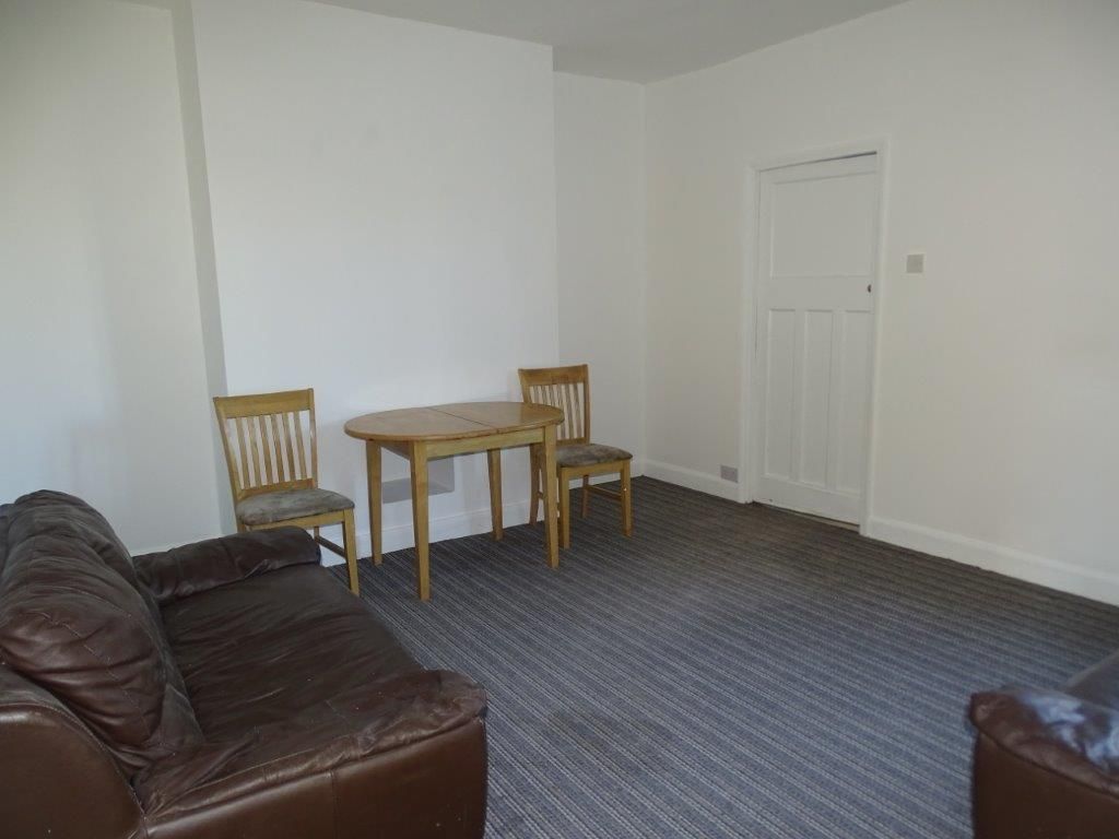 Property photo 3 of 6 Img_3554_3_Original.Jpg