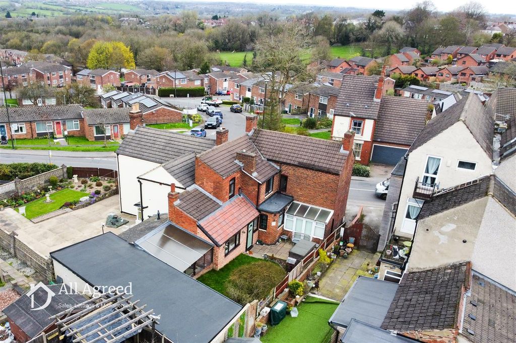 Property photo 2 of 22