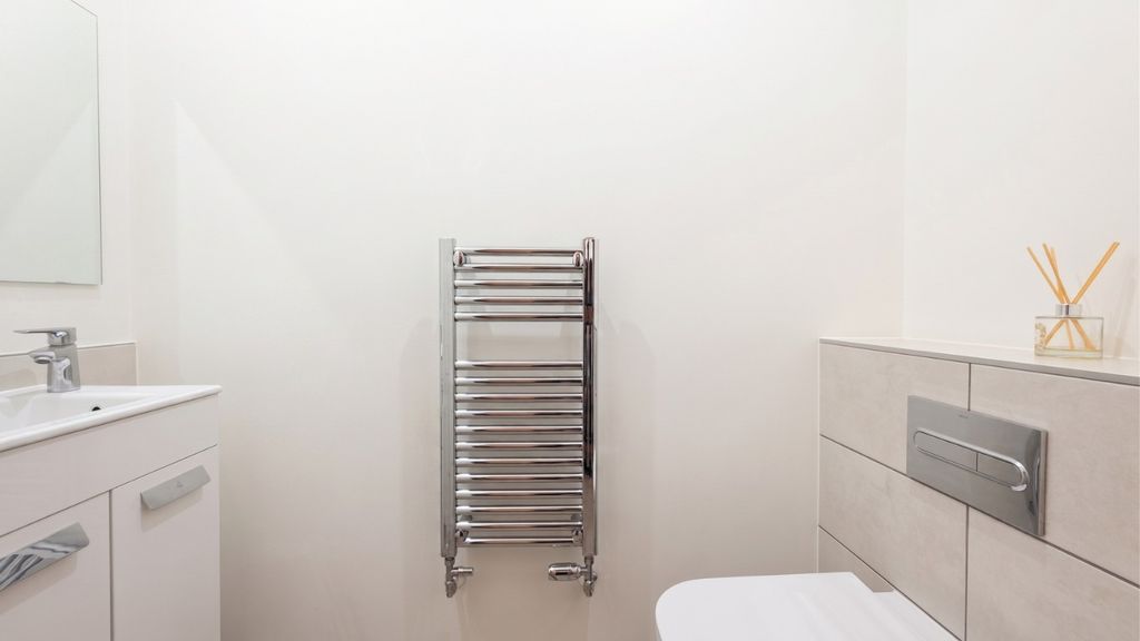 Property photo 2 of 14 5157124