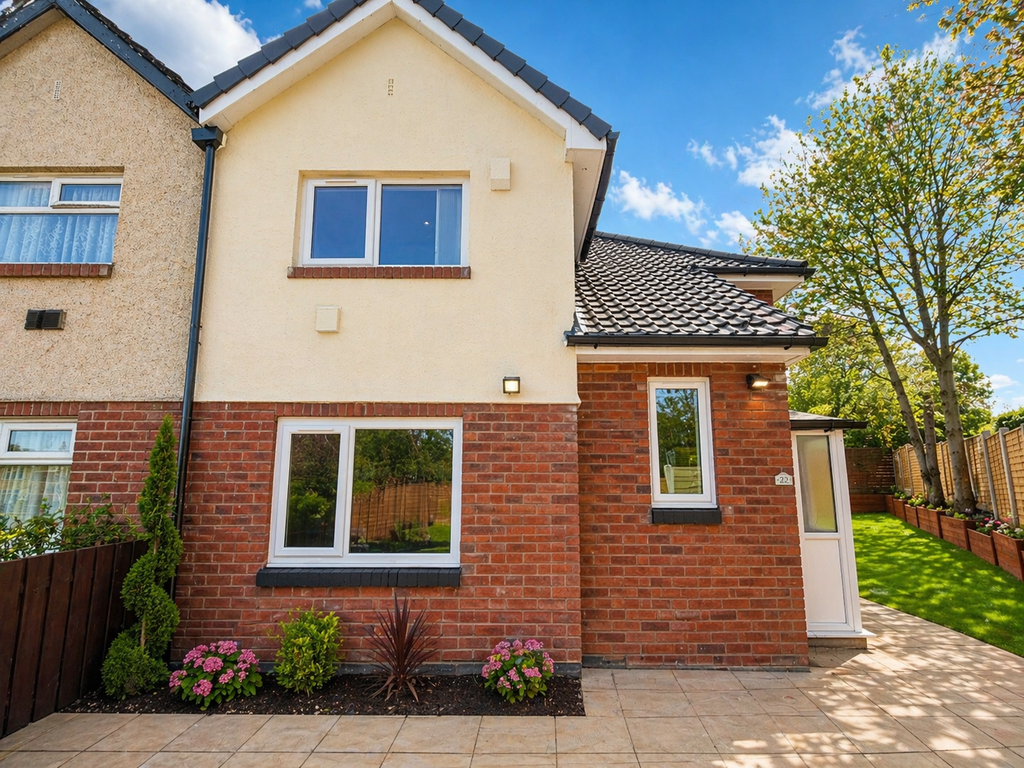 Property photo 1 of 11