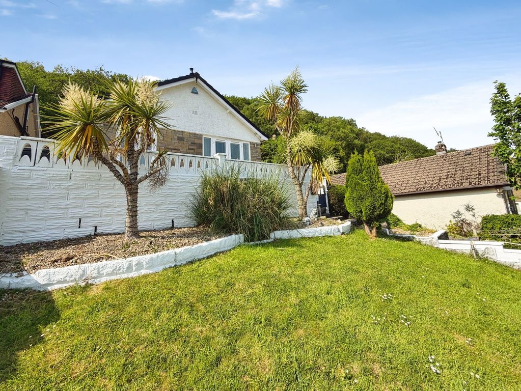 Property photo 1 of 39