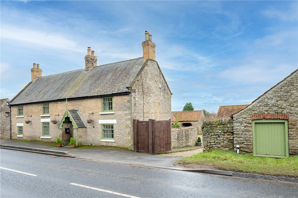 Property photo 1 of 29 Picture No. 22