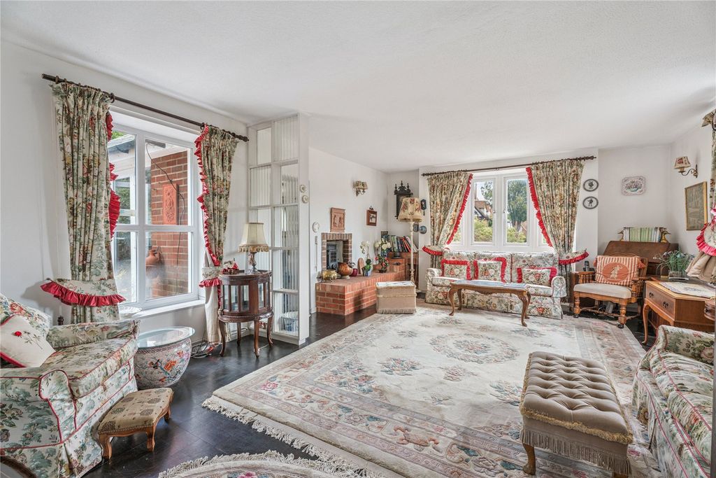 Property photo 2 of 16 Picture No. 28