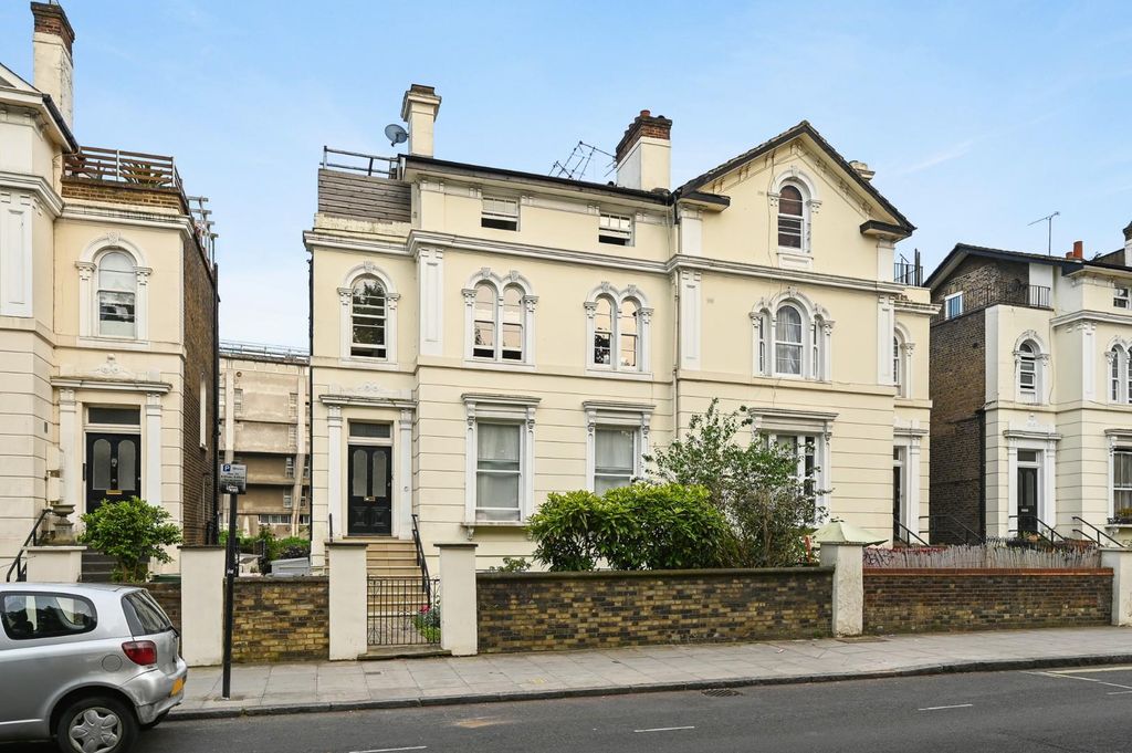 Property photo 1 of 12 Tec - Flat 2, 119 Belsize Road - Exterior1 (1).Jpg