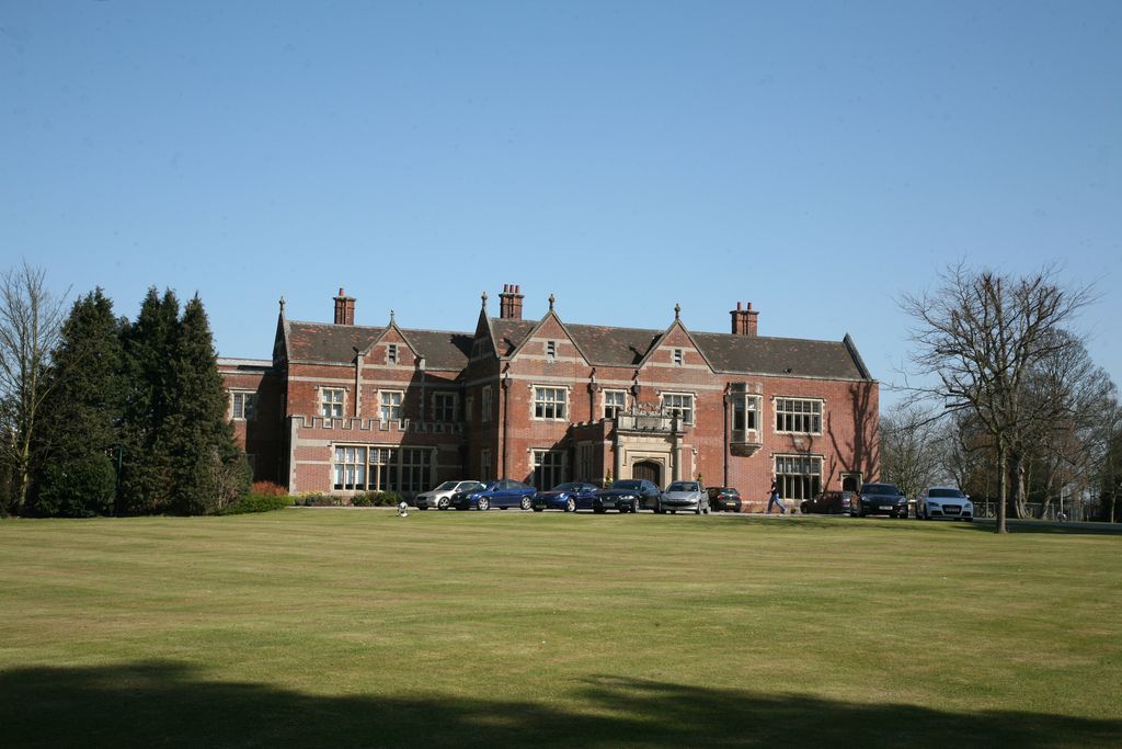 Property photo 3 of 4 Photo