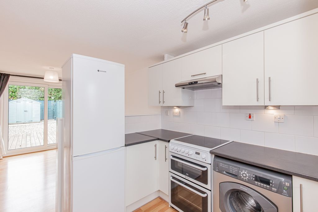 Property photo 2 of 8 173758