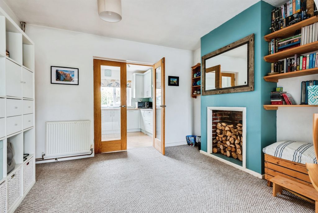 Property photo 2 of 14