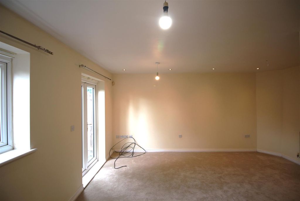 Property photo 3 of 16 Img_3722.Jpg