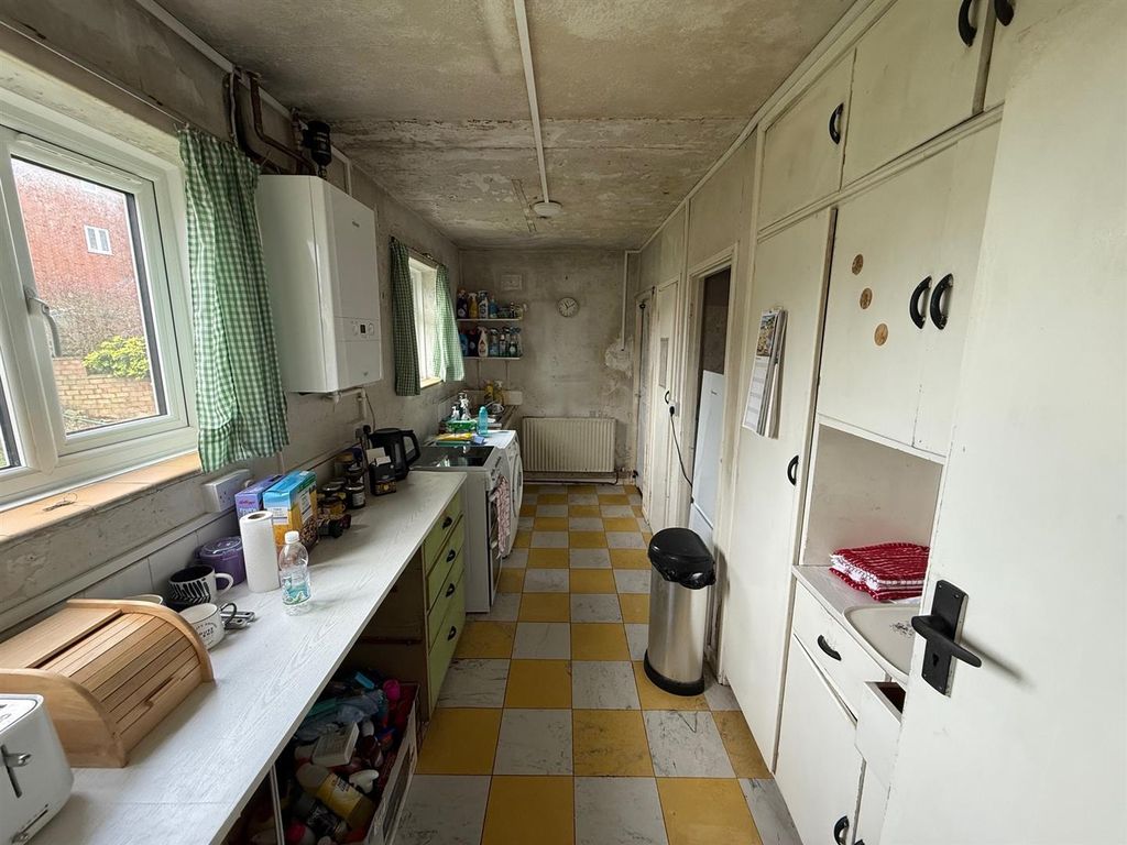 Property photo 3 of 9 3.Jpg