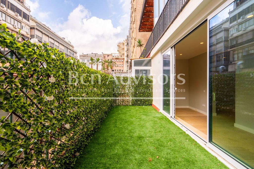 Property photo 3 of 35