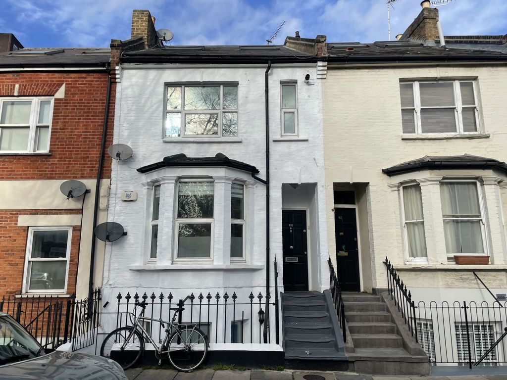 Property photo 3 of 12 Photo 1