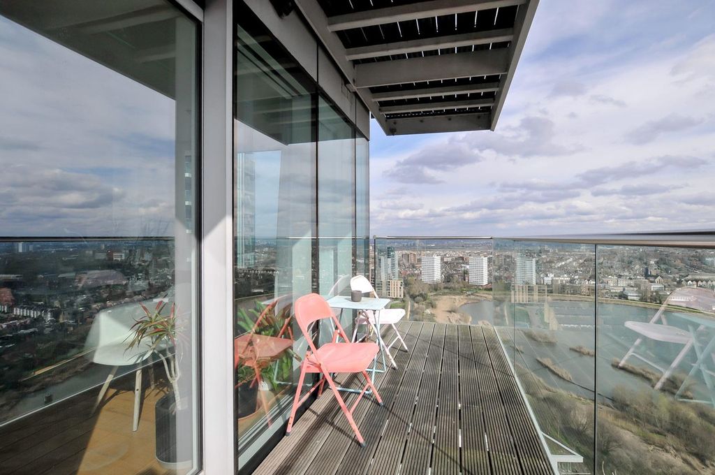 Property photo 3 of 21 15.Jpg