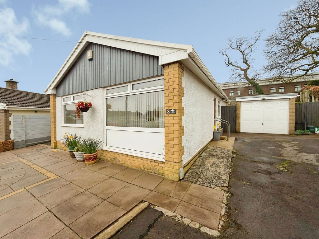 Property photo 3 of 28