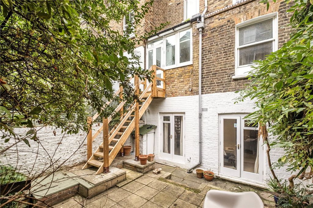 Property photo 2 of 13 Picture No. 27