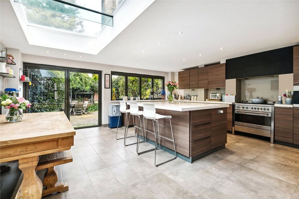 Property photo 1 of 14 Kitchen