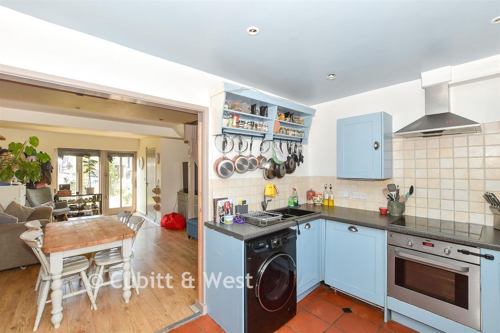 Property photo 2 of 12 Kitchen