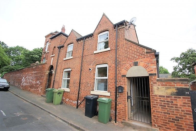 Property photo 1 of 6