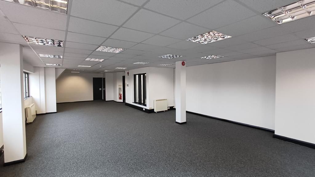 Property photo 3 of 4 Photo 6