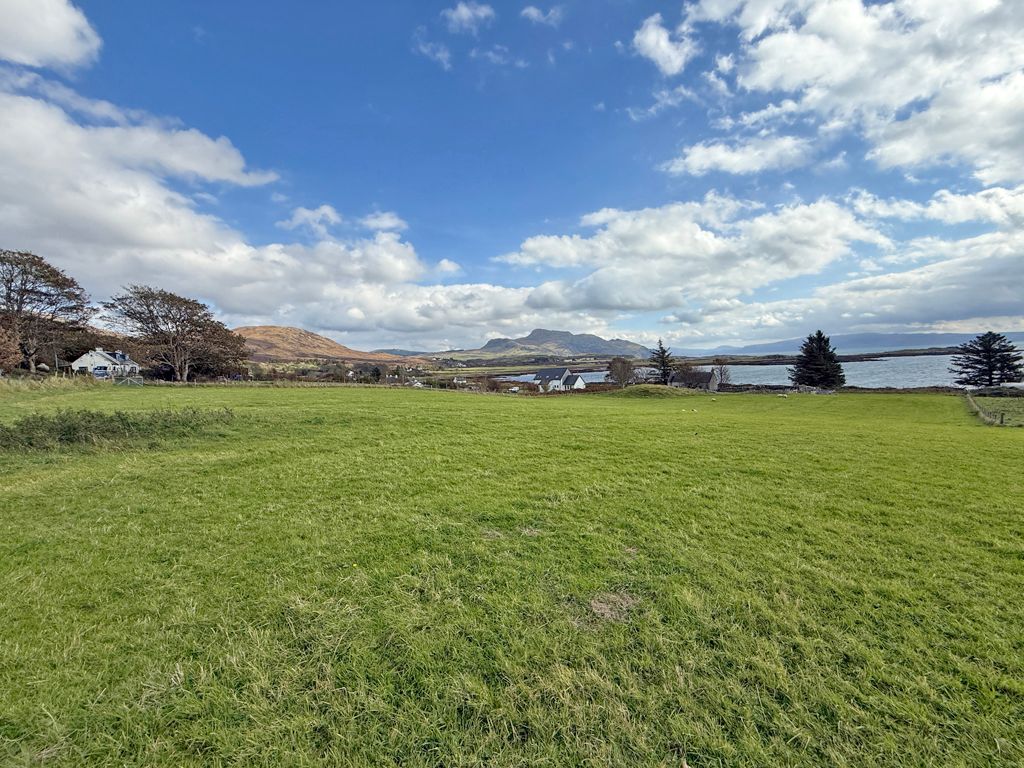 Property photo 3 of 32