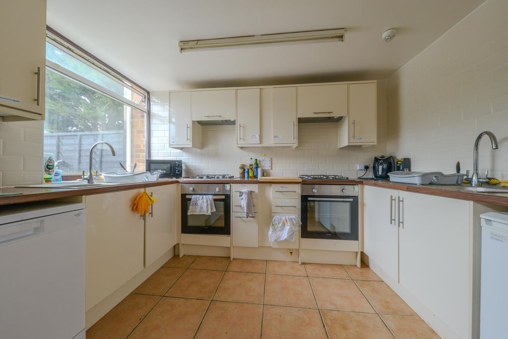 Property photo 3 of 13 Property