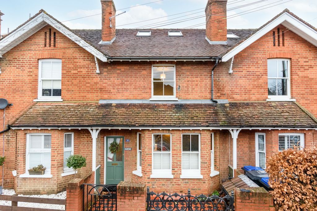 Property photo 2 of 17