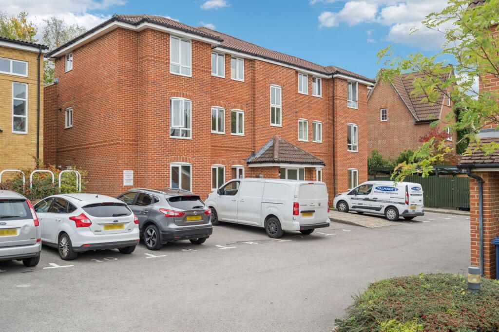 Property photo 1 of 9 Image