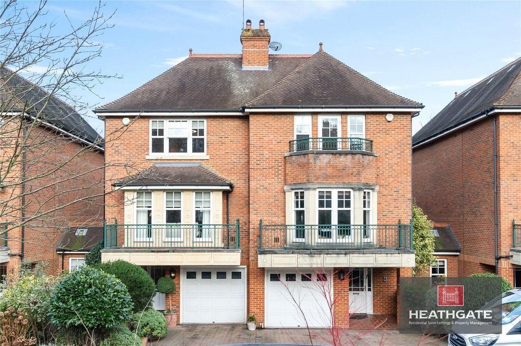 Property photo 2 of 17 Picture-No-23-17